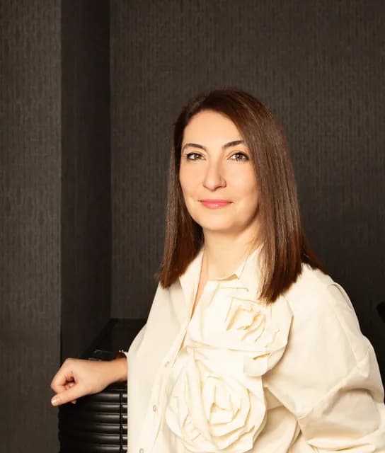 Argine Azatyan-Ernert, plastic surgeon